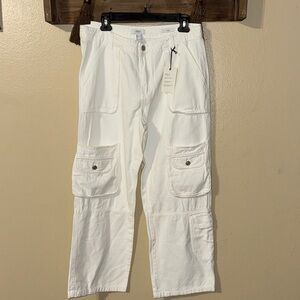 Forever 21 Women's White Cargo Jeans
